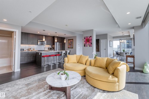 #2400 10180 103 St Nw, Edmonton, AB 