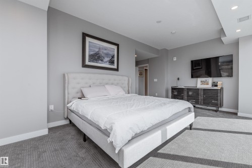 #2400 10180 103 St Nw, Edmonton, AB 