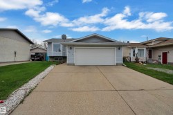3227 145 Avenue NW  Edmonton, AB T5Y 2E9