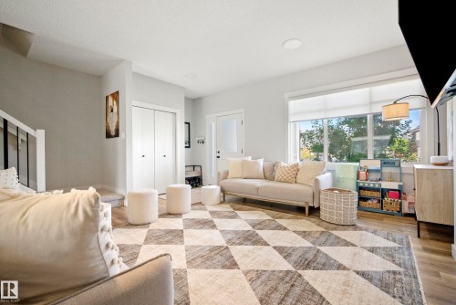 22359 93 Avenue Nw, Edmonton, AB 