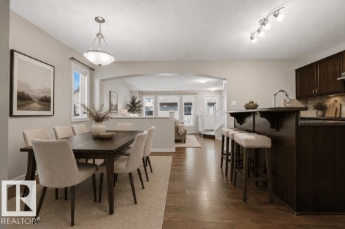 1526 35B Av Nw, Edmonton, AB 