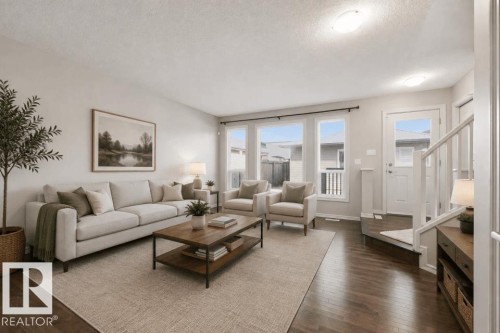 1526 35B Av Nw, Edmonton, AB 