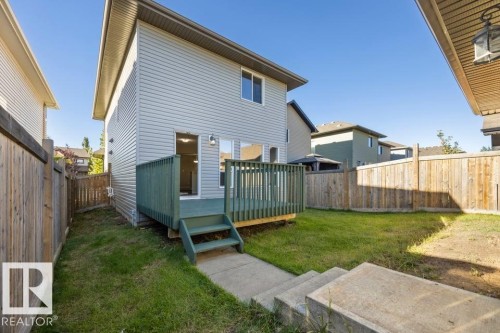 1526 35B Av Nw, Edmonton, AB 