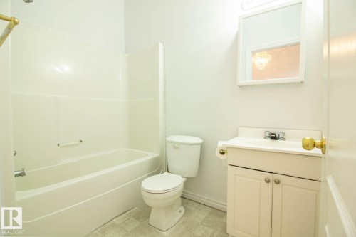 6804 102A Avenue Nw, Edmonton, AB 
