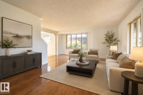 Virtually Staged - 6804 102A Avenue Nw, Edmonton, AB 