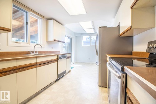 6804 102A Avenue Nw, Edmonton, AB 