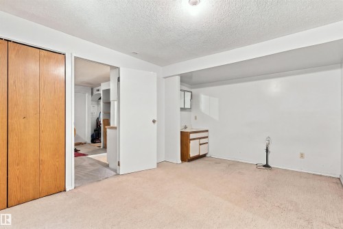11111 81 Avenue Nw, Edmonton, AB 
