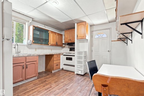 11111 81 Avenue Nw, Edmonton, AB 