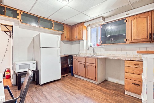 11111 81 Avenue Nw, Edmonton, AB 
