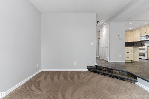 #9 4403 Riverbend Rd Nw, Edmonton, AB 