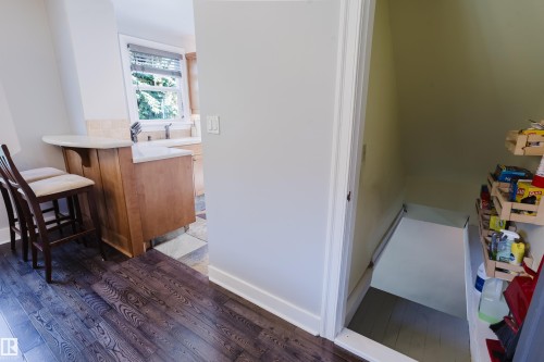 11231 126 Street Nw, Edmonton, AB 