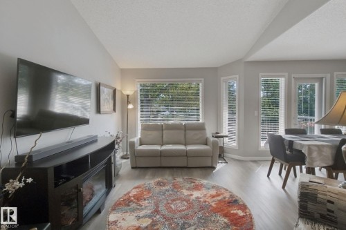 #2 9420 172 St Nw, Edmonton, AB 