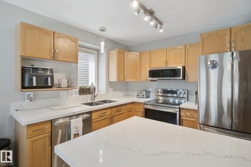 #2 9420 172 St Nw, Edmonton, AB 