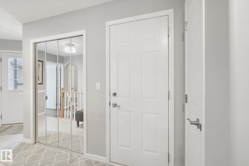 #2 9420 172 St Nw, Edmonton, AB 