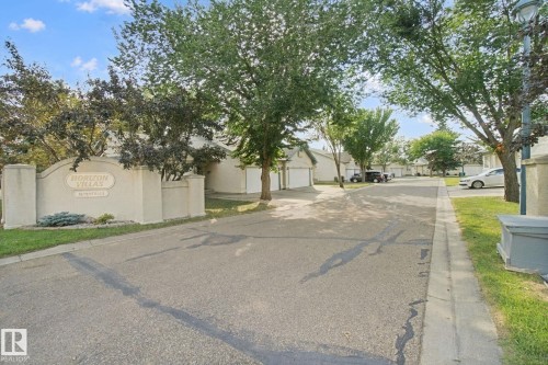 #2 9420 172 St Nw, Edmonton, AB 