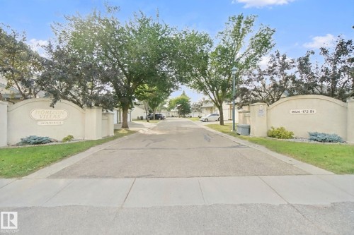 #2 9420 172 St Nw, Edmonton, AB 