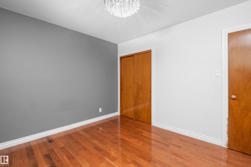 3509 121A Avenue Nw, Edmonton, AB 