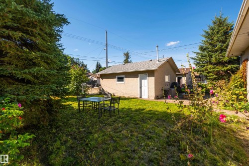 3509 121A Avenue Nw, Edmonton, AB 