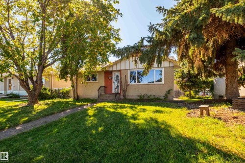 3509 121A Avenue Nw, Edmonton, AB 