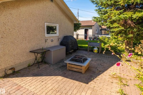 3509 121A Avenue Nw, Edmonton, AB 