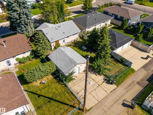 3509 121A Avenue Nw, Edmonton, AB 