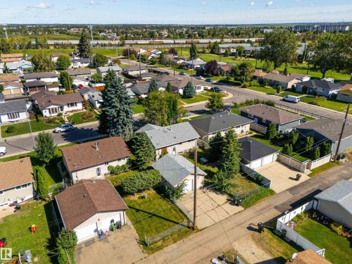 3509 121A Avenue Nw, Edmonton, AB 