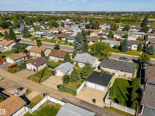 3509 121A Avenue Nw, Edmonton, AB 