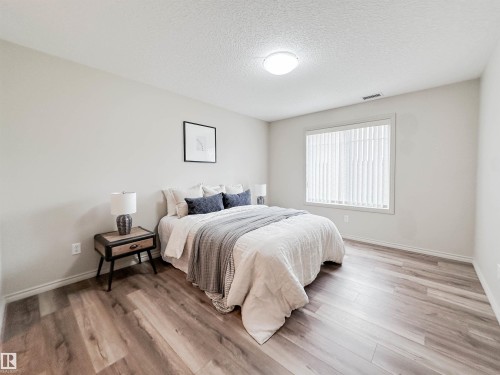 #140 78B Mckenney Av, St. Albert, AB - Indoor Photo Showing Bedroom