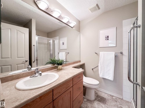 #140 78B Mckenney Av, St. Albert, AB - Indoor Photo Showing Bathroom