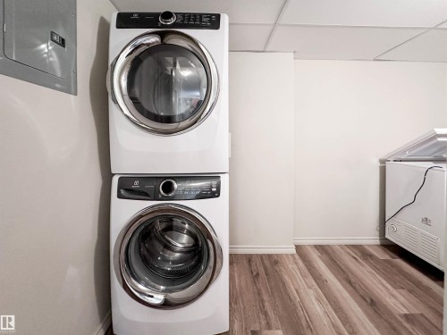#140 78B Mckenney Av, St. Albert, AB - Indoor Photo Showing Laundry Room