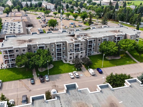 #140 78B Mckenney Av, St. Albert, AB - Outdoor