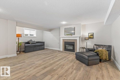 6 Hunter Place, St. Albert, AB 
