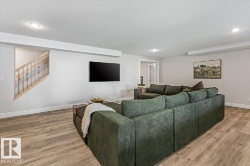 6 Hunter Place, St. Albert, AB 