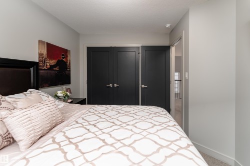 7038 172A Avenue Nw, Edmonton, AB 