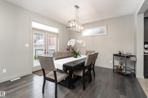 7038 172A Avenue Nw, Edmonton, AB 