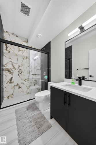 4017 47 Avenue, Beaumont, AB - Indoor Photo Showing Bathroom