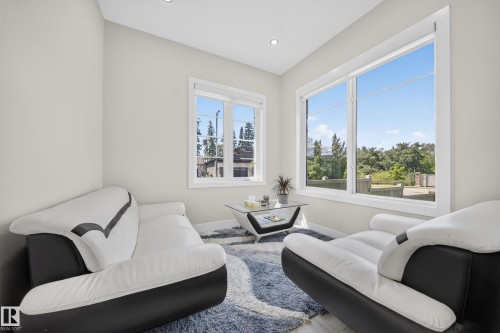 4017 47 Avenue, Beaumont, AB - Indoor