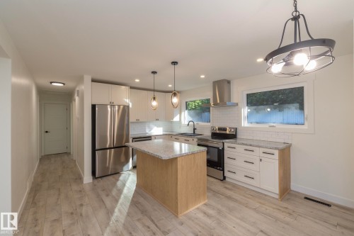 21 Sheridan Drive, St. Albert, AB 