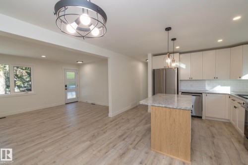 21 Sheridan Drive, St. Albert, AB 