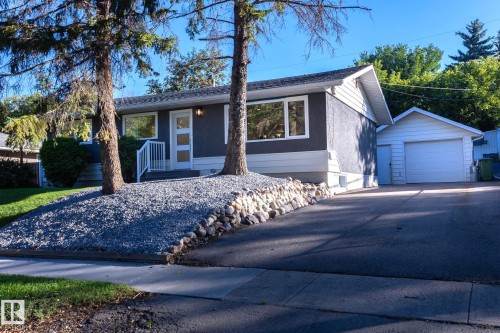 21 Sheridan Drive, St. Albert, AB 