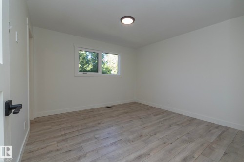 21 Sheridan Drive, St. Albert, AB 