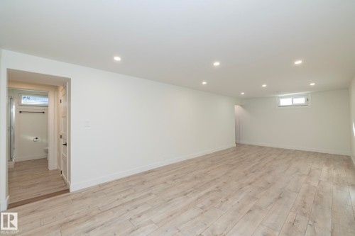 21 Sheridan Drive, St. Albert, AB 