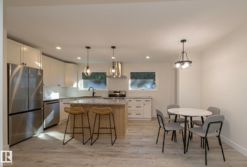 21 Sheridan Drive, St. Albert, AB 