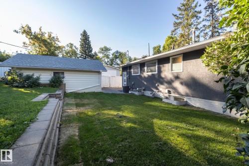 21 Sheridan Drive, St. Albert, AB 