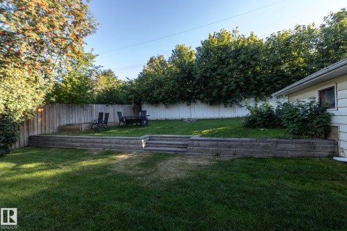 21 Sheridan Drive, St. Albert, AB 