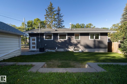21 Sheridan Drive, St. Albert, AB 