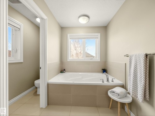 5610 Pierre Court, Beaumont, AB - Indoor Photo Showing Bathroom