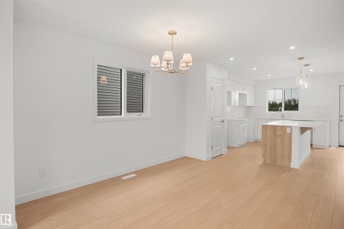 13131 214 Street Nw, Edmonton, AB 
