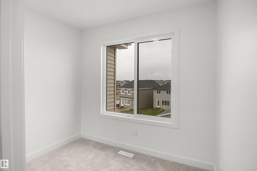 13131 214 Street Nw, Edmonton, AB 