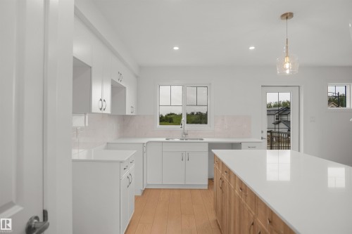 13131 214 Street Nw, Edmonton, AB 